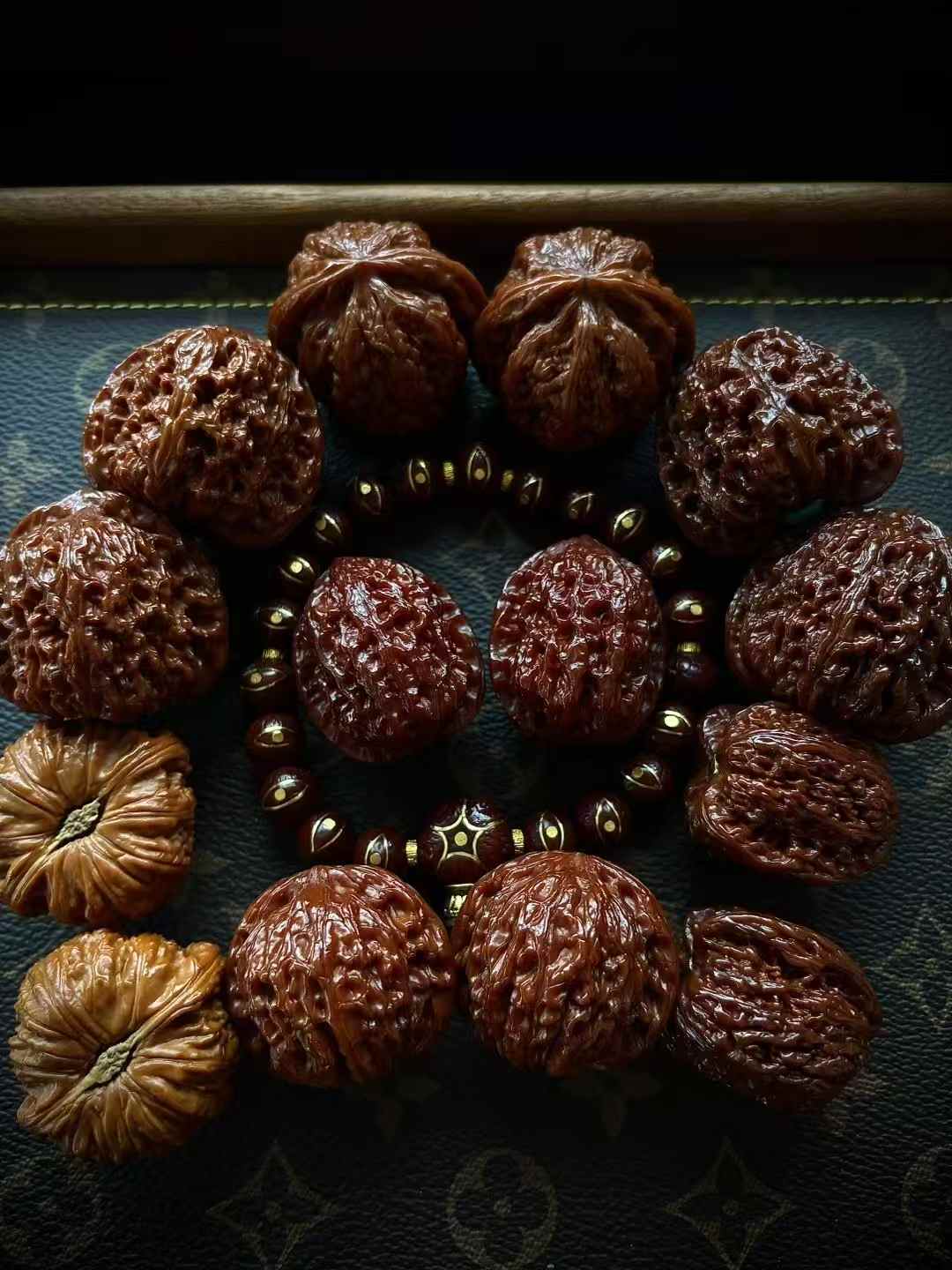 Selected Walnut - 21